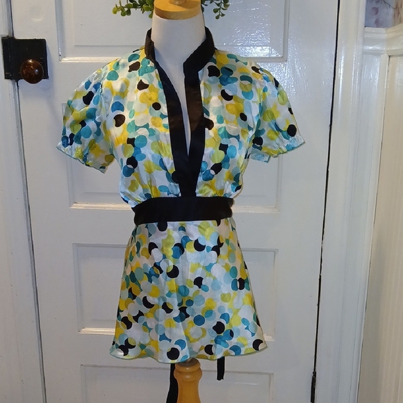 Blue and Black Puff Sleeve Top with Plunge Neckline - Picture 1 of 2